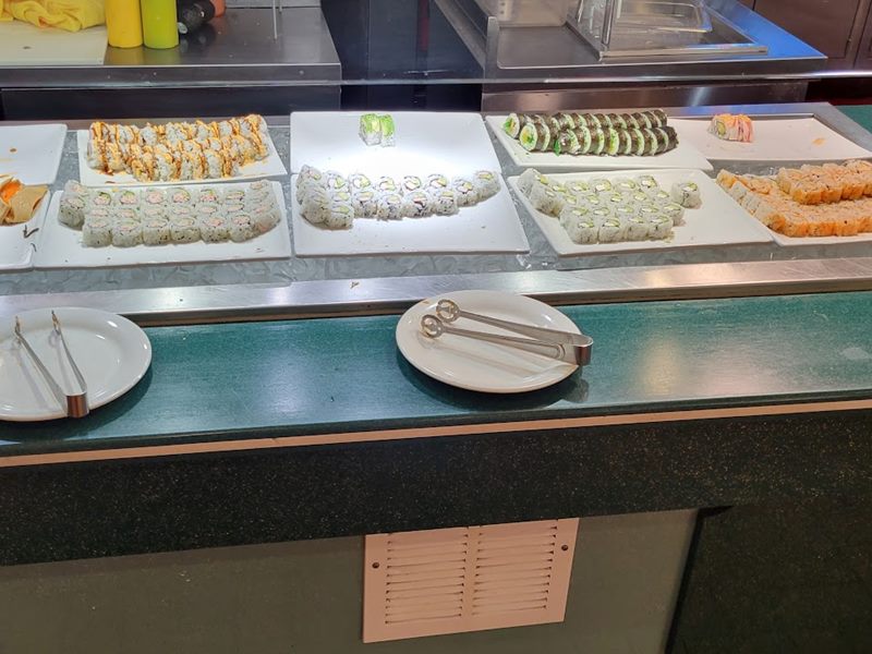 Jade Buffet food